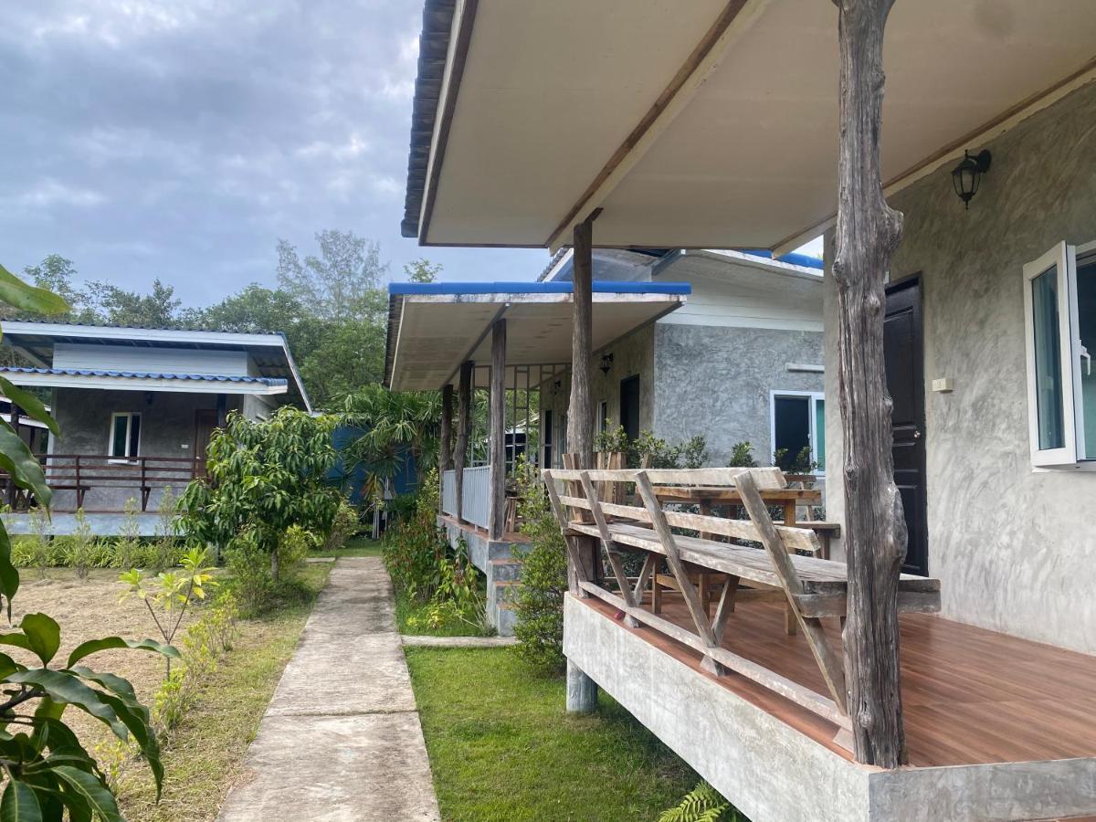 Pd Guesthouse Ko Kut Ngoại thất bức ảnh
