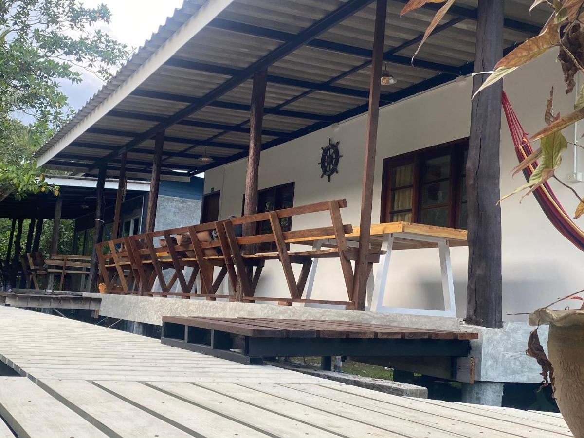 Pd Guesthouse Ko Kut Ngoại thất bức ảnh